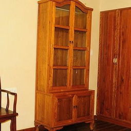 室內(nèi)餐廳木制家具的設(shè)計藝術(shù) 自然與優(yōu)雅的完美融合